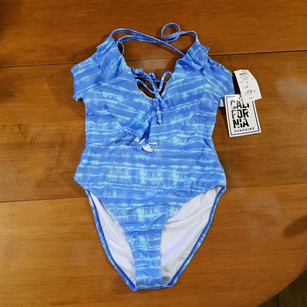 NWT California Sunshine One Piece Swimsuit